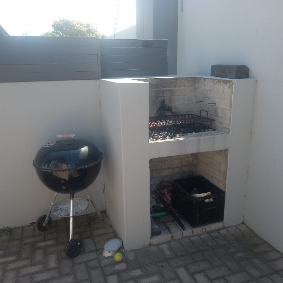 3 Bedroom Property for Sale in Tergniet Western Cape